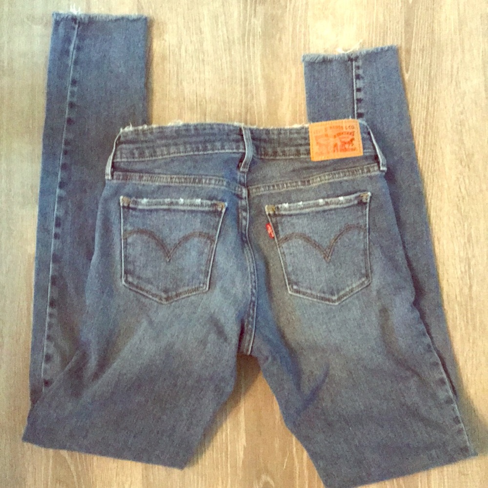 Levi jeans